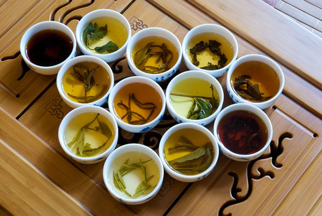 Китайский чай. Разнообразие чая. Сорта китайского чая. Несколько видов чая. Русско китайский чай